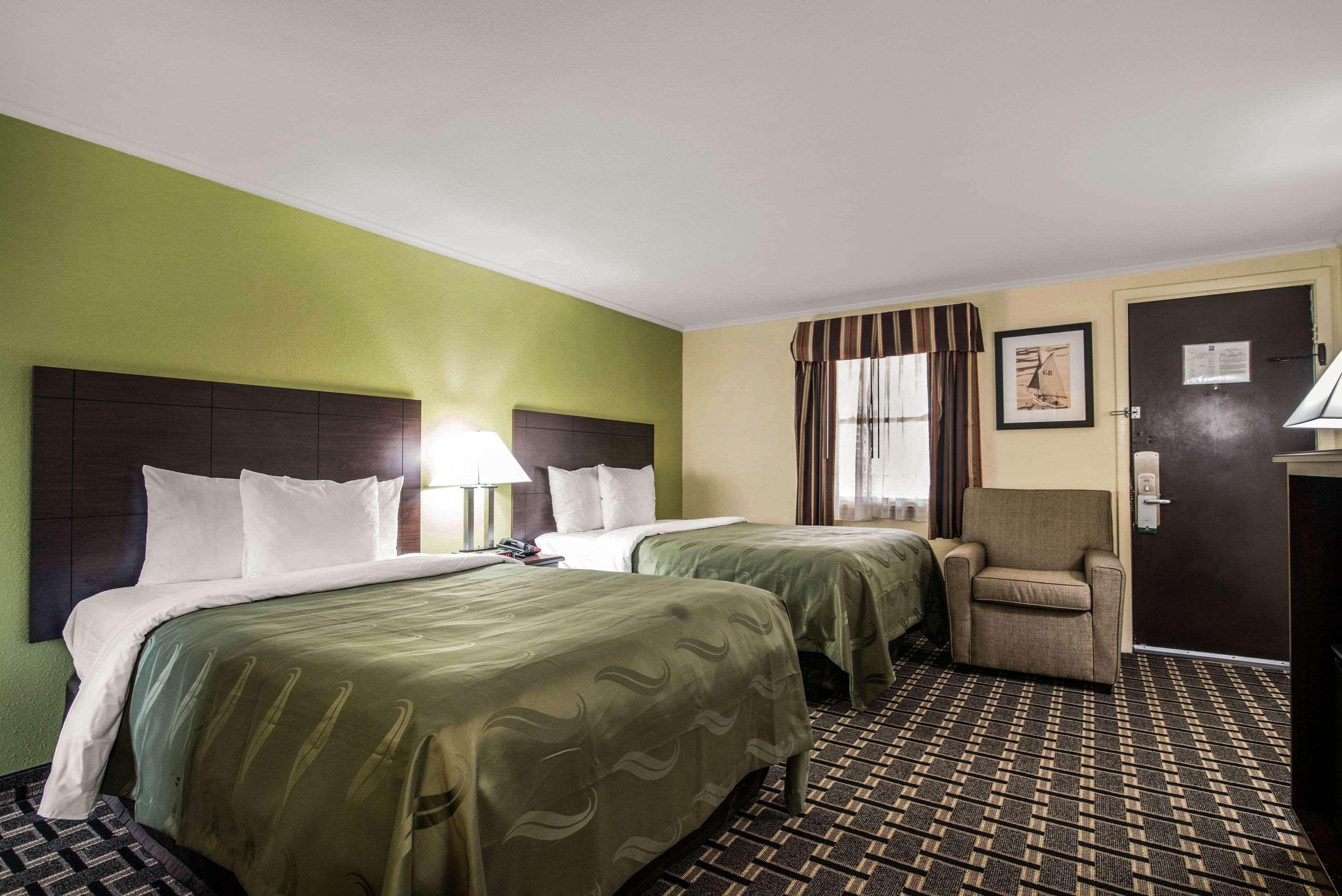Quality Inn Barre-Montpelier Exterior photo
