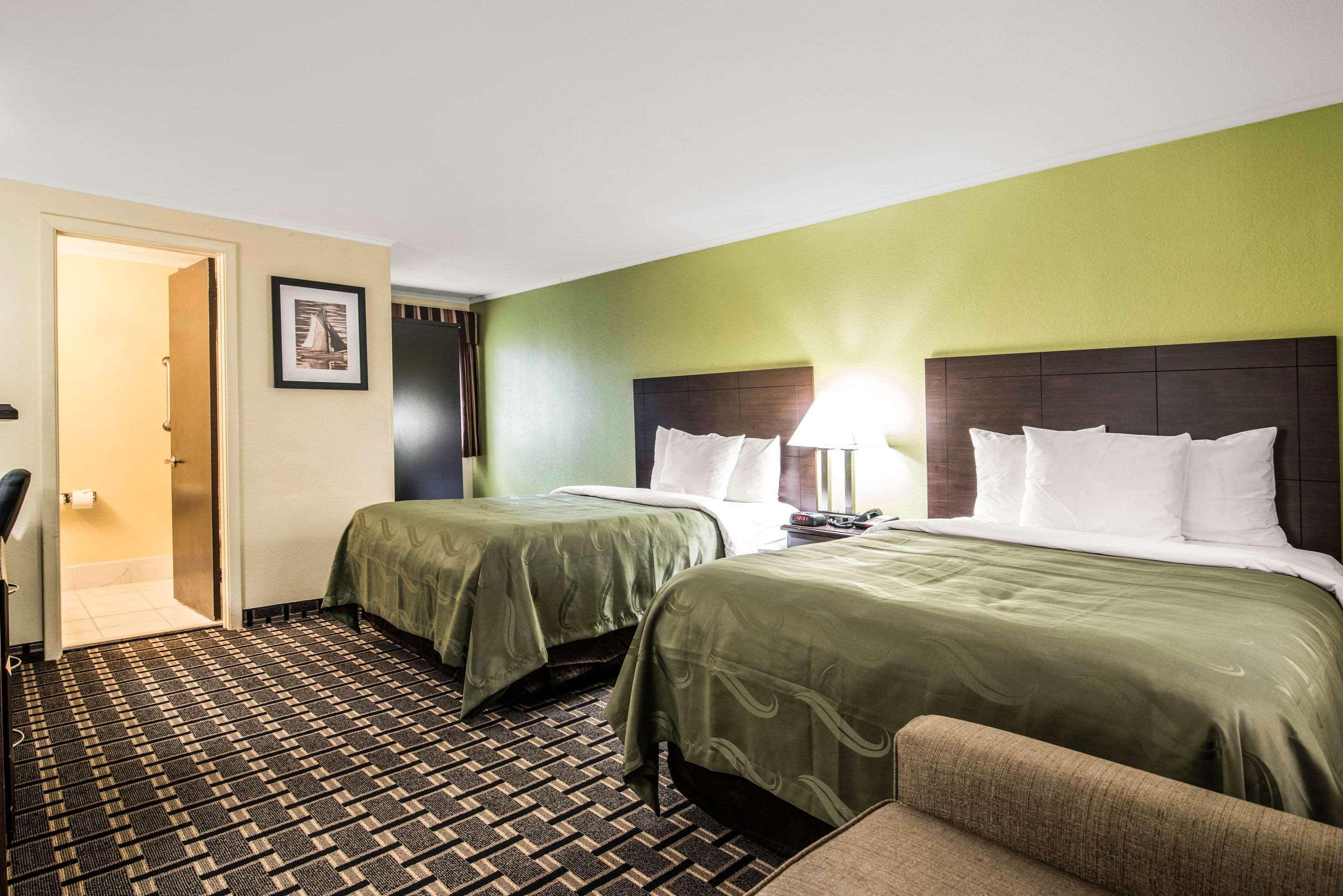 Quality Inn Barre-Montpelier Exterior photo