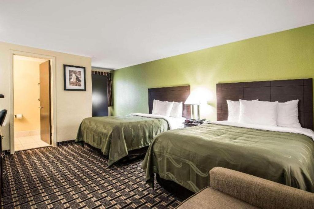 Quality Inn Barre-Montpelier Exterior photo